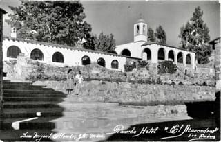 Felipe Cossio del Pomar et El Atascadero